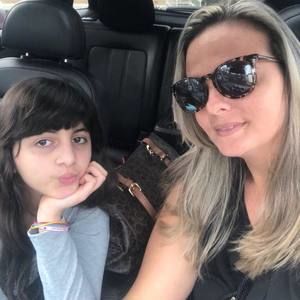 Meet your Posher, Elizangela